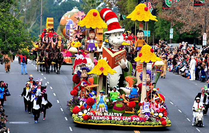 Karnaval v Pasadene - Как празднуют Новый год в Америке: традиции, подарки